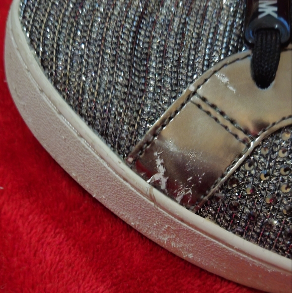 Michael Kors Silver Sparkly Women's Sneakers - Size 10 - Picture 7 of 10